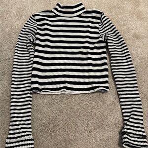 Aerie Black and White Ribbed Crop Long Sleeve Tee